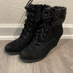 Black Wedge Zip-Up Boot with Laces